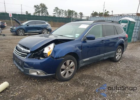 2011 Subaru Outback 2.5I Premium z USA, uszkodzony, nr VIN 4S4BRBGC0B3313850
